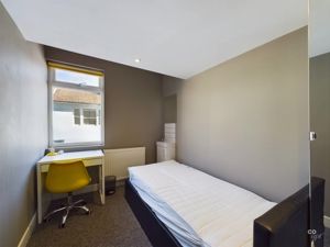 Photo 18- click for photo gallery